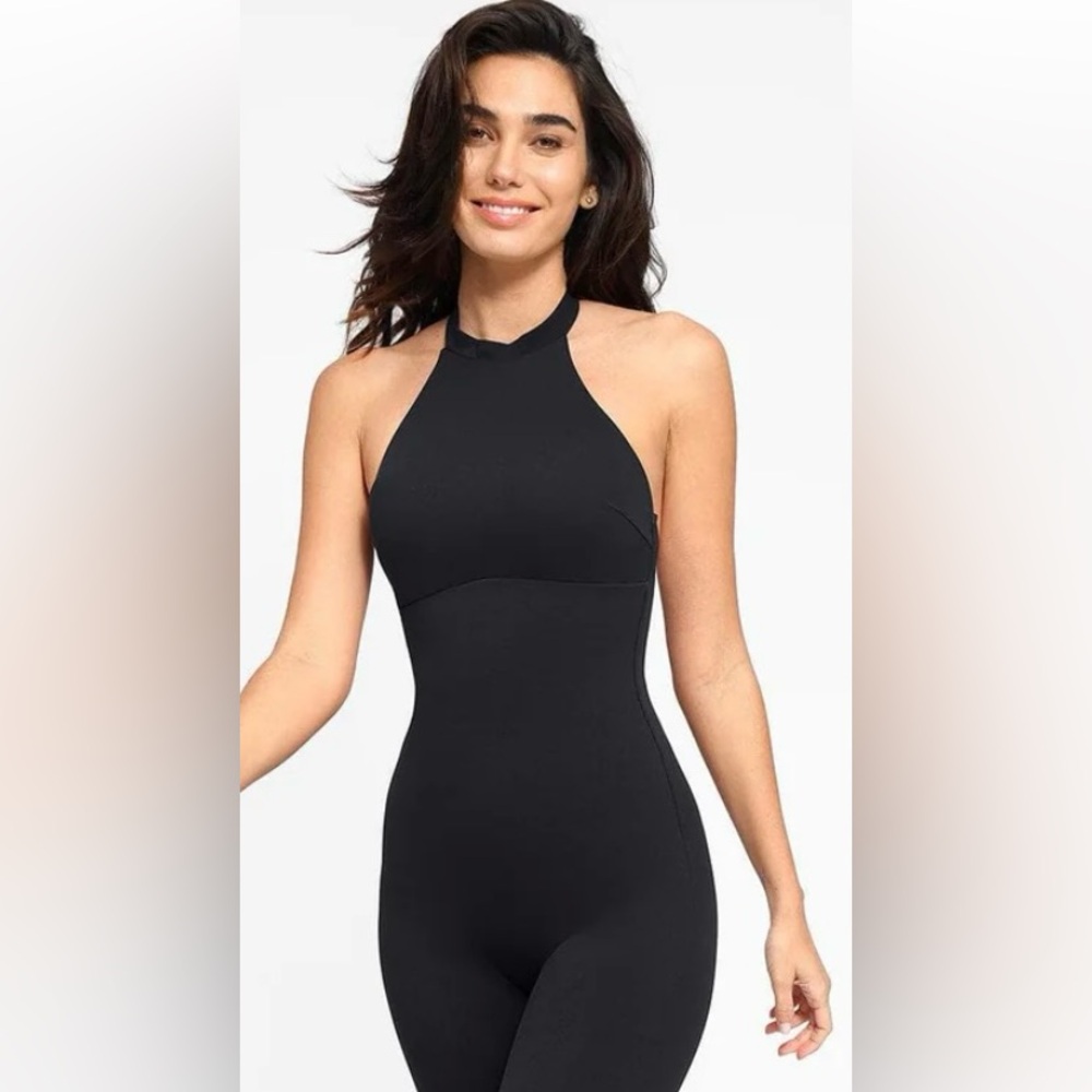 Populish raced back short body suit